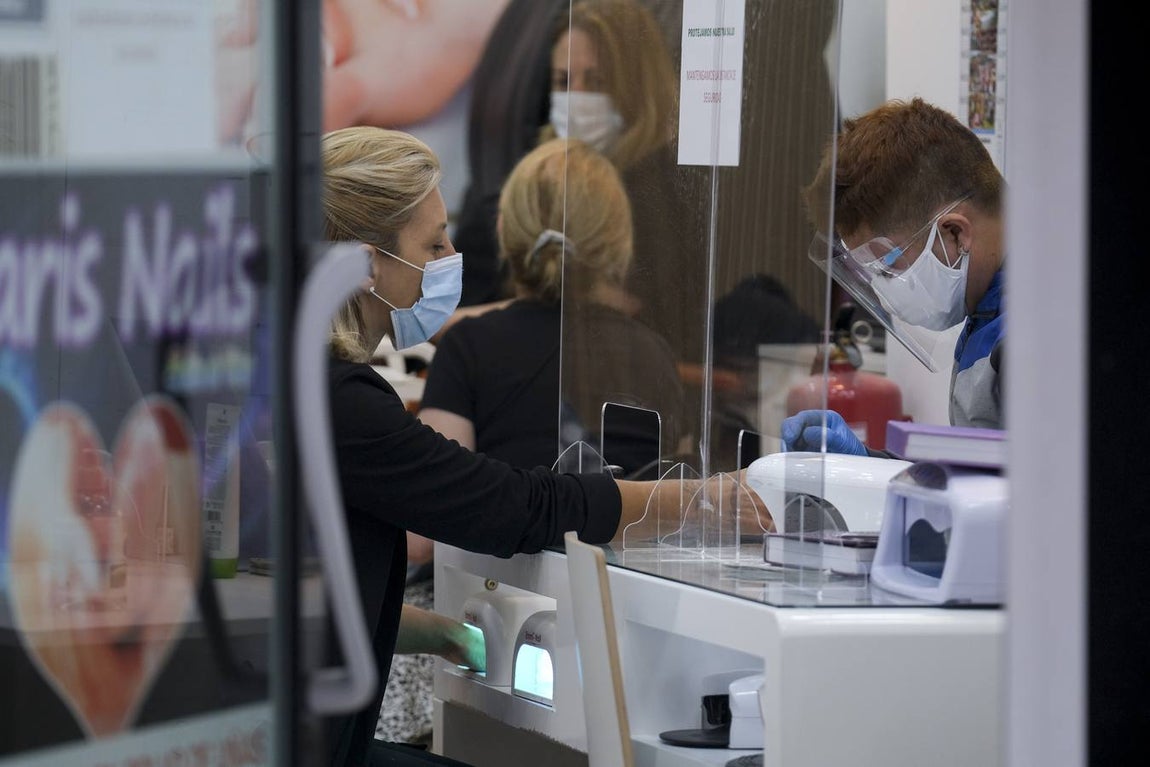 FOTOS: Un sábado gaditano entre el miedo y el regreso a la normalidad