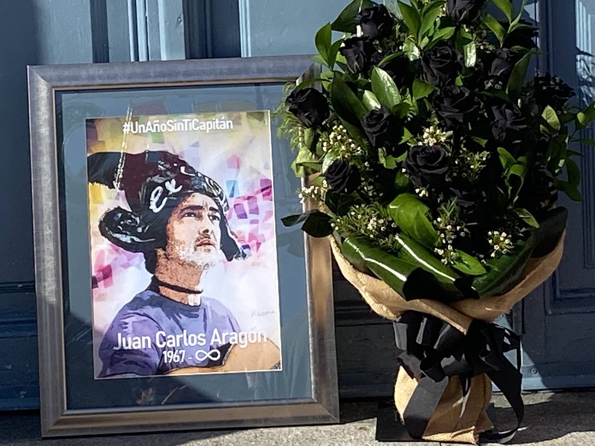 FOTOS: El solemne recuerdo a Juan Carlos Aragón