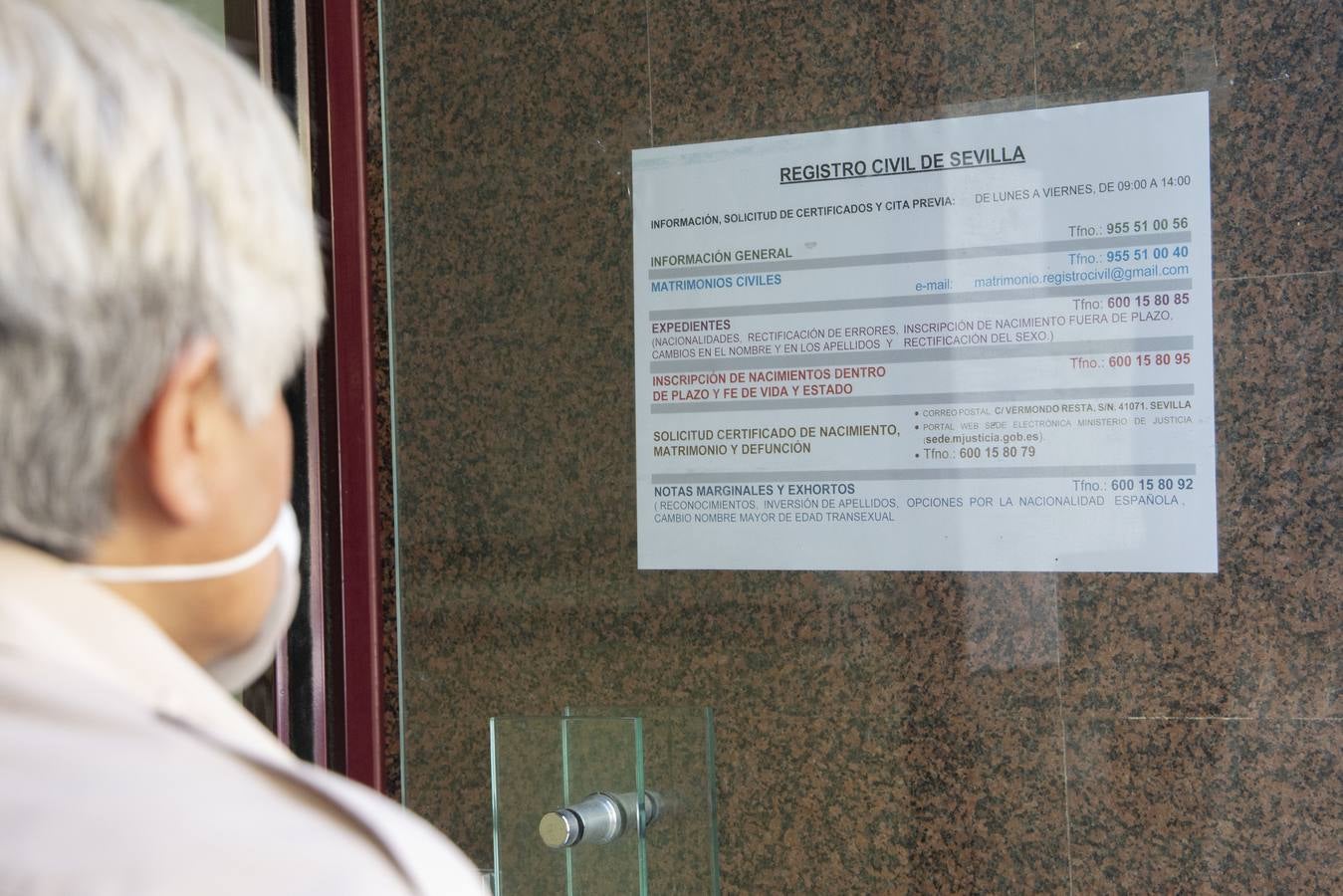 Reactivación de los servicios del Registro Civil de Sevilla