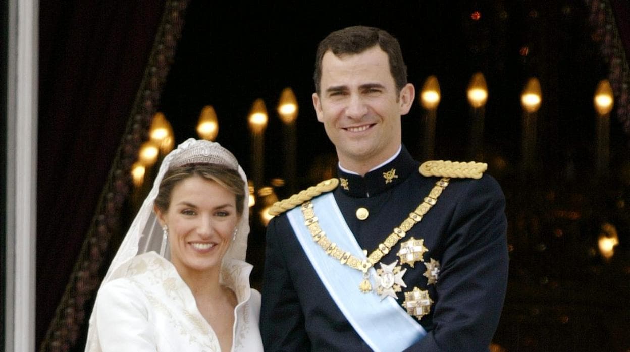Los 16 años de matrimonio de los Reyes Felipe y Letizia, en imágenes