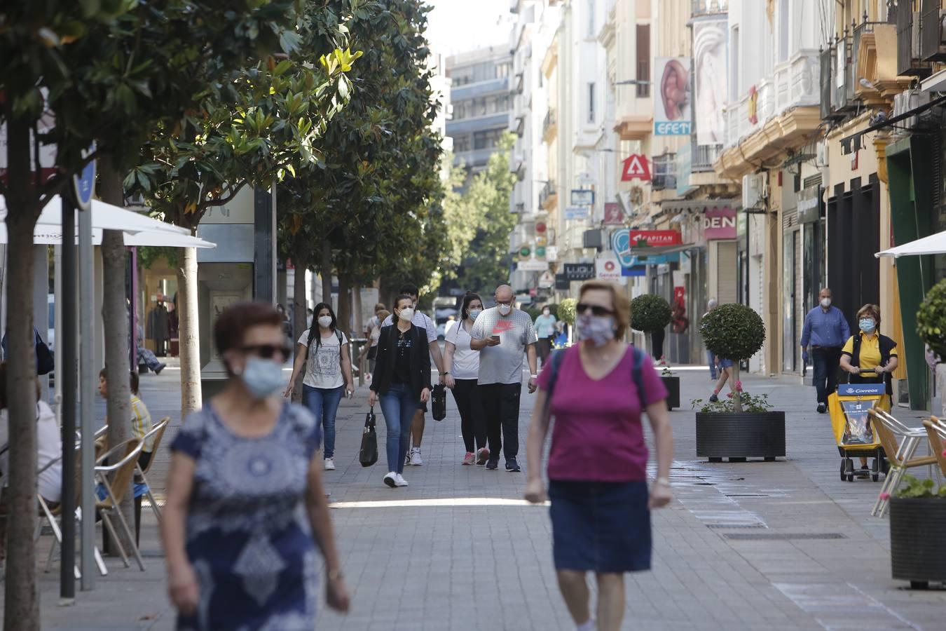 El primer día de mascarillas obligatorias en Córdoba, en imágenes