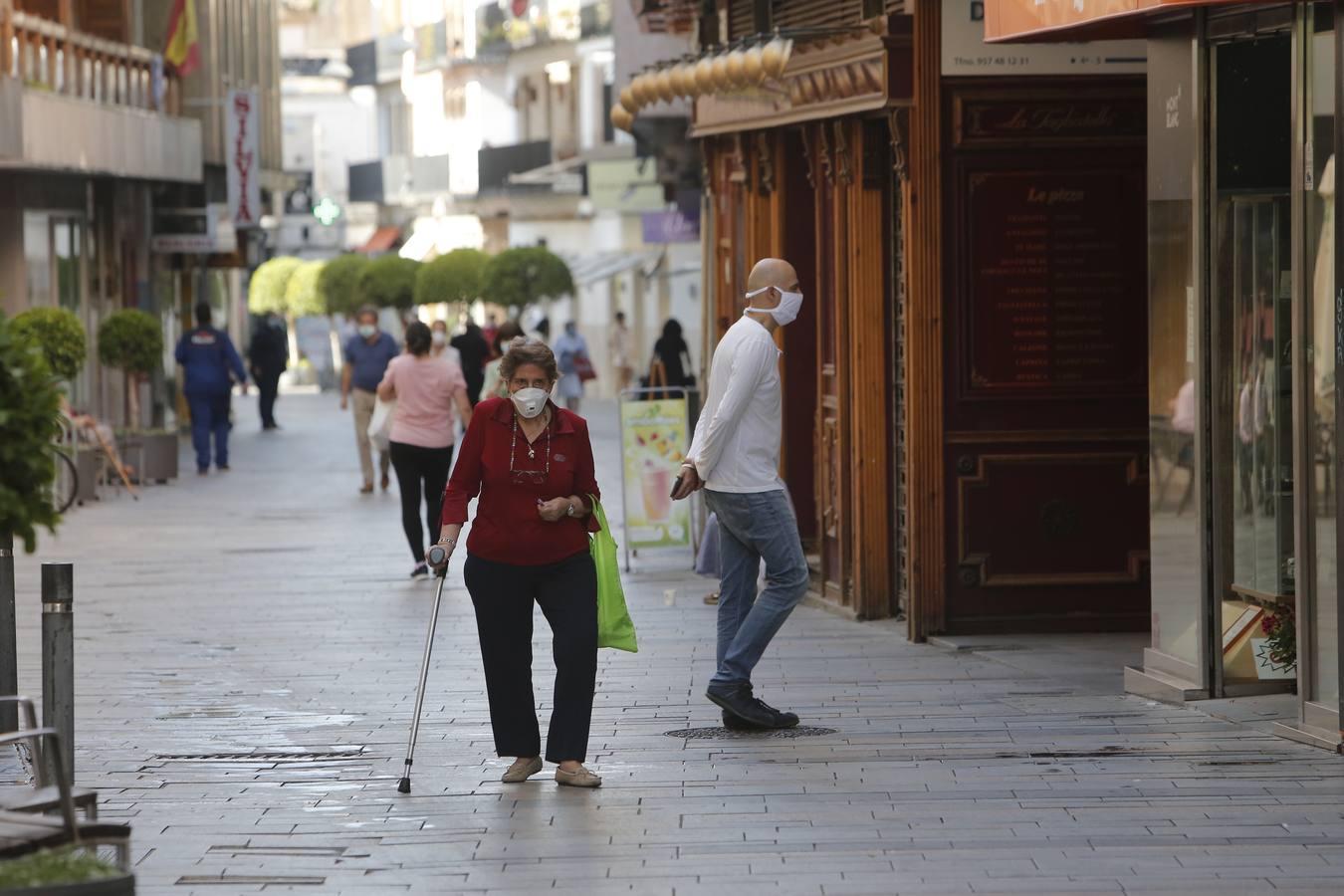 El primer día de mascarillas obligatorias en Córdoba, en imágenes