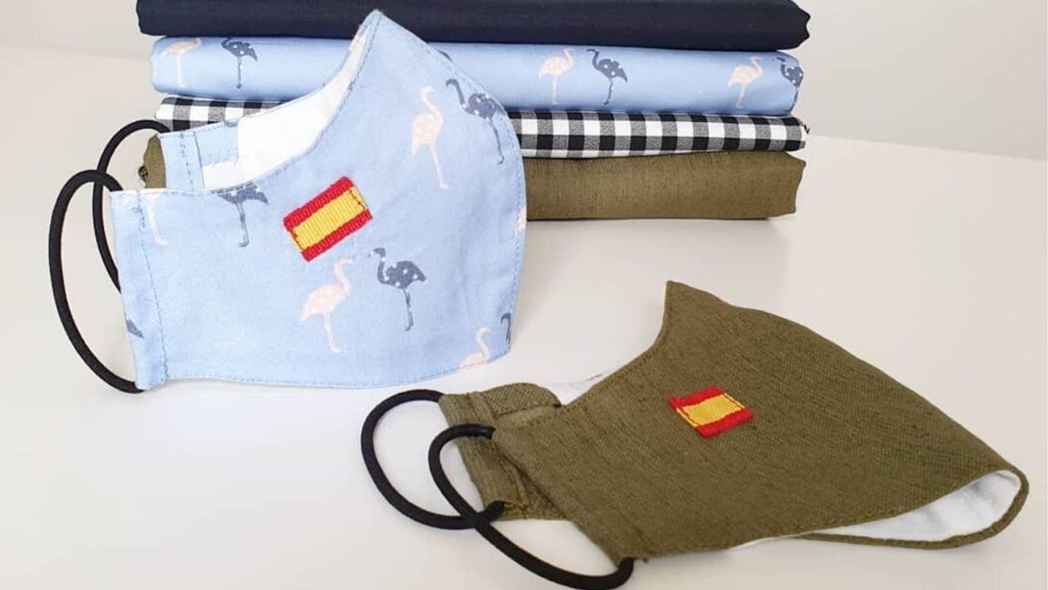 Triinu Eismel. Nos encontramos ante otra firma española que hace de la artesanía su seña de identidad. Estos modelos además de ligeros y transpirables, incluyen un bolsillo para añadir cómodamente el filtro. Precio: C.P.V.