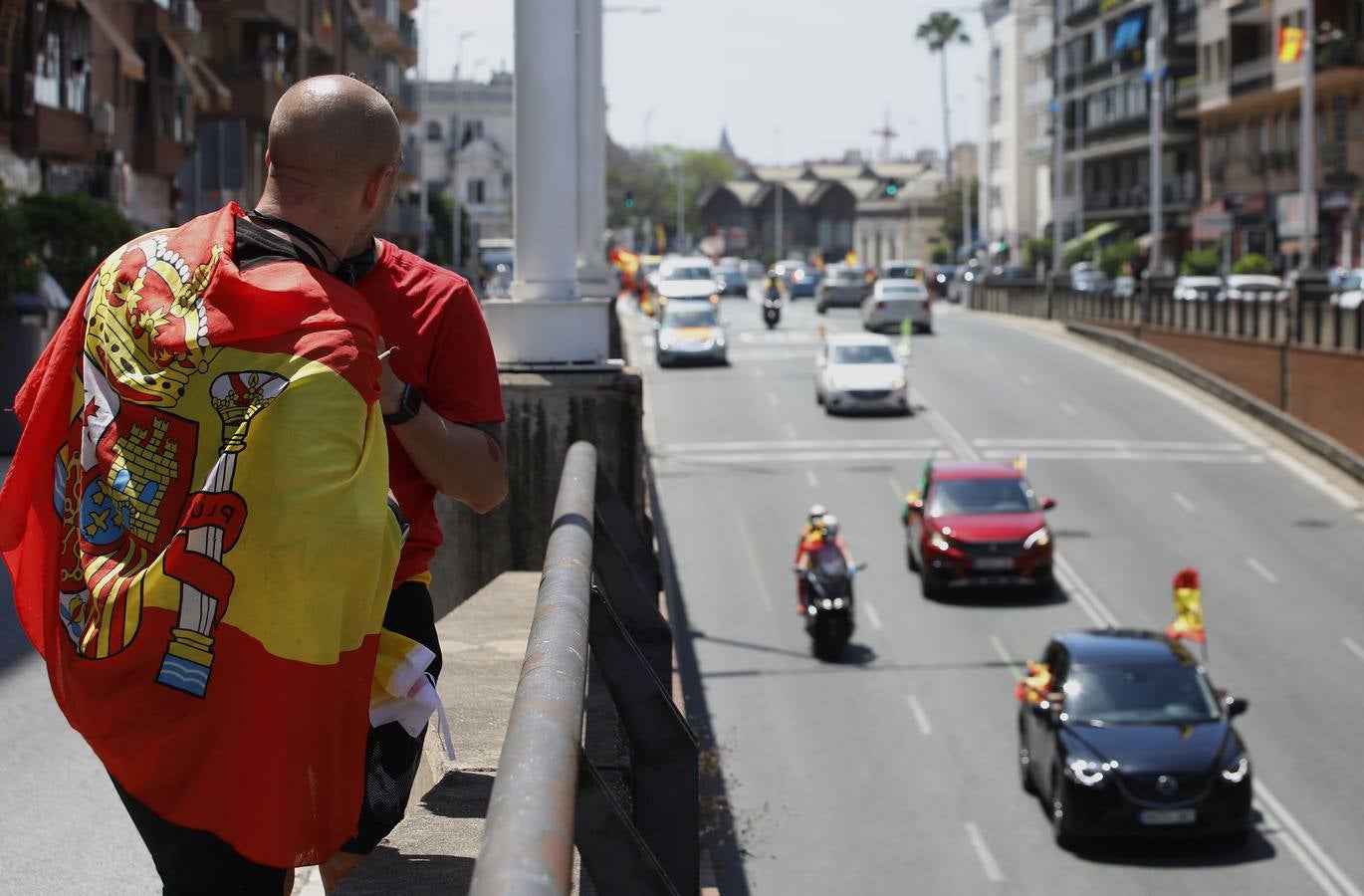 Éxito de la caravana de protesta convocada por Vox en Sevilla