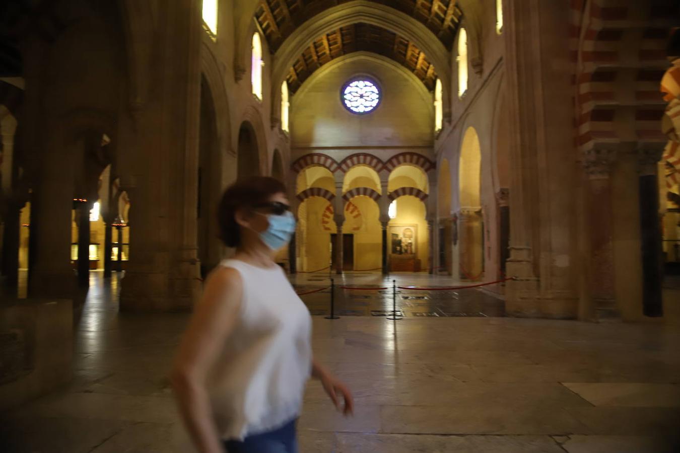 La reapertura de la Mezquita-Catedral de Córdoba, en imágenes