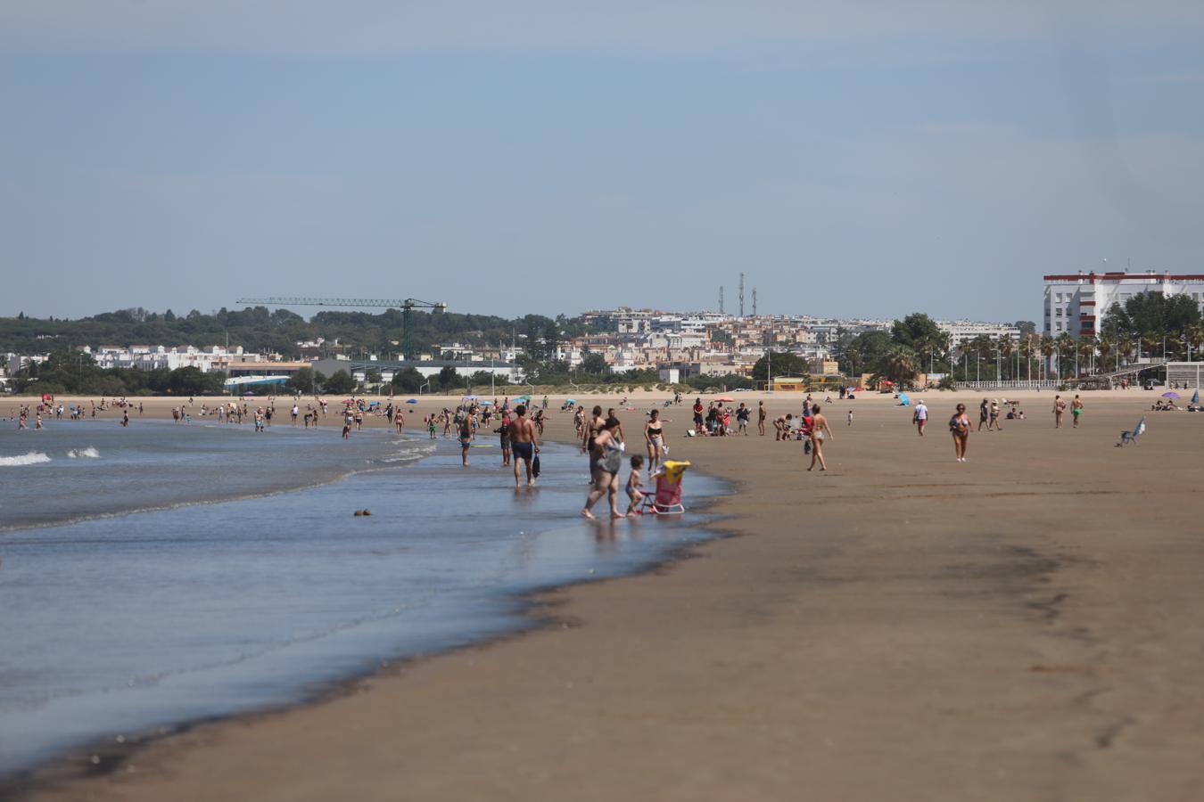 FOTOS: Así vive Cádiz el primer día en la fase 2