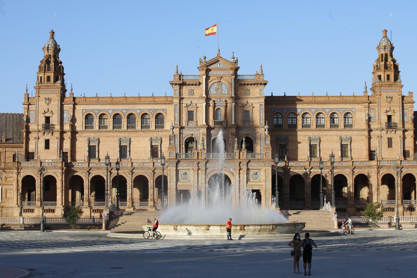 Un paseo por el parque de María Luisa en el camino hacia la «nueva normalidad»