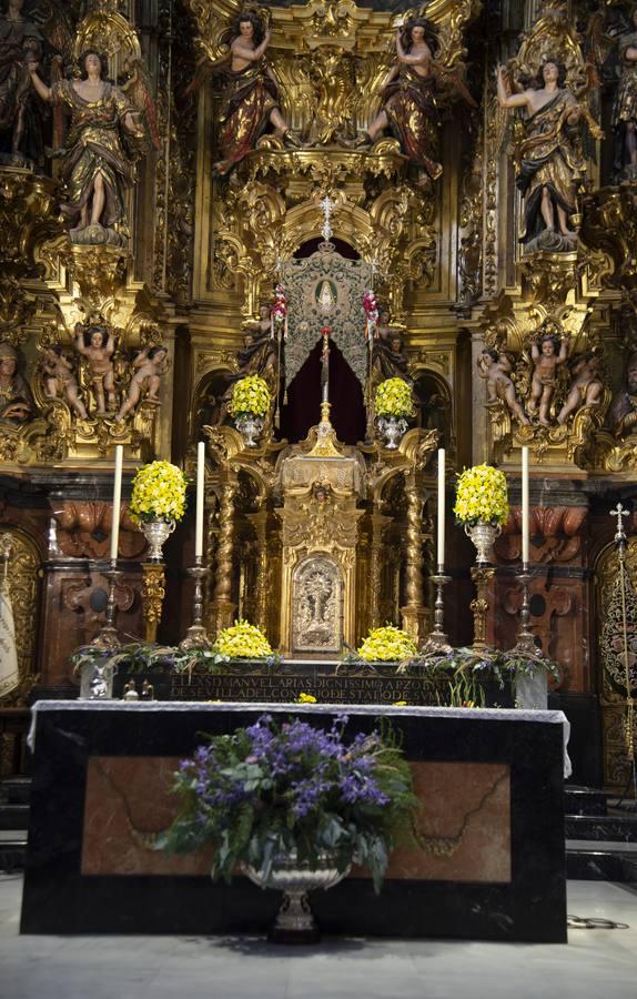 Altar del Rocío de Sevilla