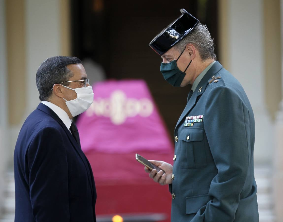 El homenaje de Sevilla a las víctimas del coronavirus en el día de San Fernando (y II)