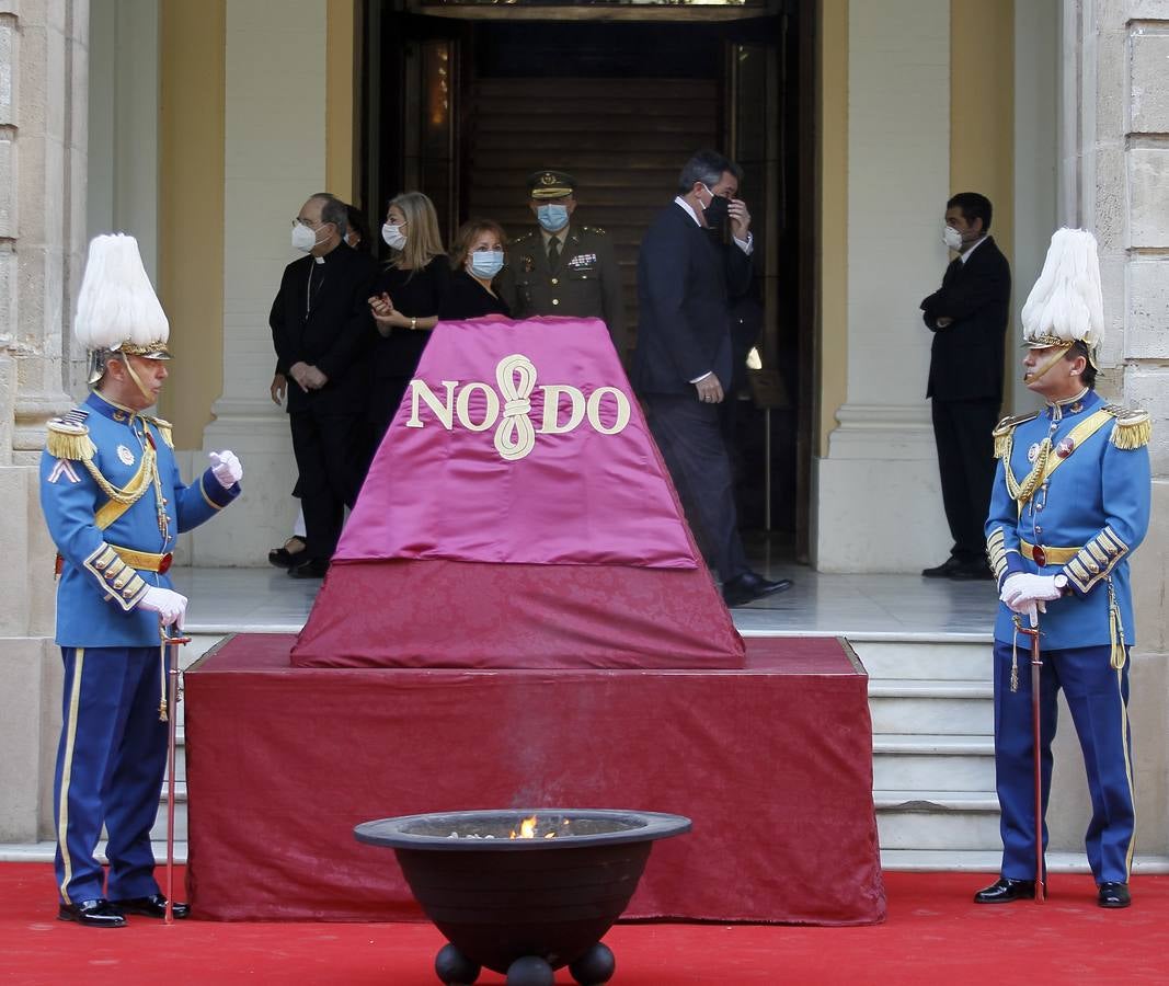 El homenaje de Sevilla a las víctimas del coronavirus en el día de San Fernando (y II)