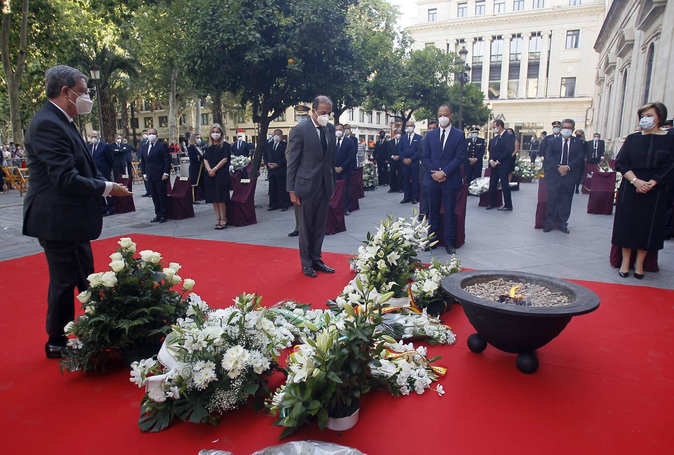 El homenaje de Sevilla a las víctimas del coronavirus en el día de San Fernando (y II)