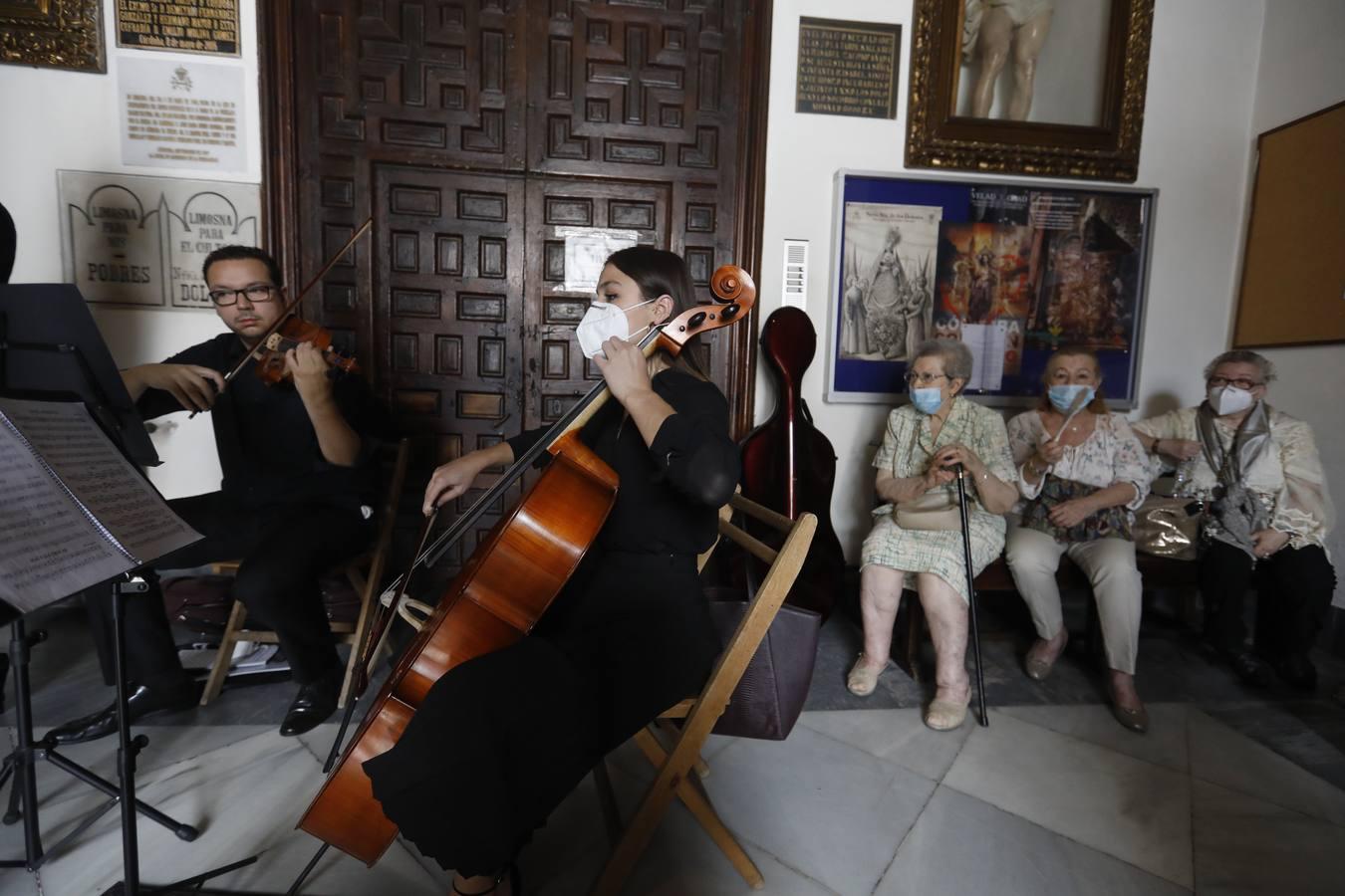 El reencuentro de Córdoba con la Virgen de los Dolores, en imágenes