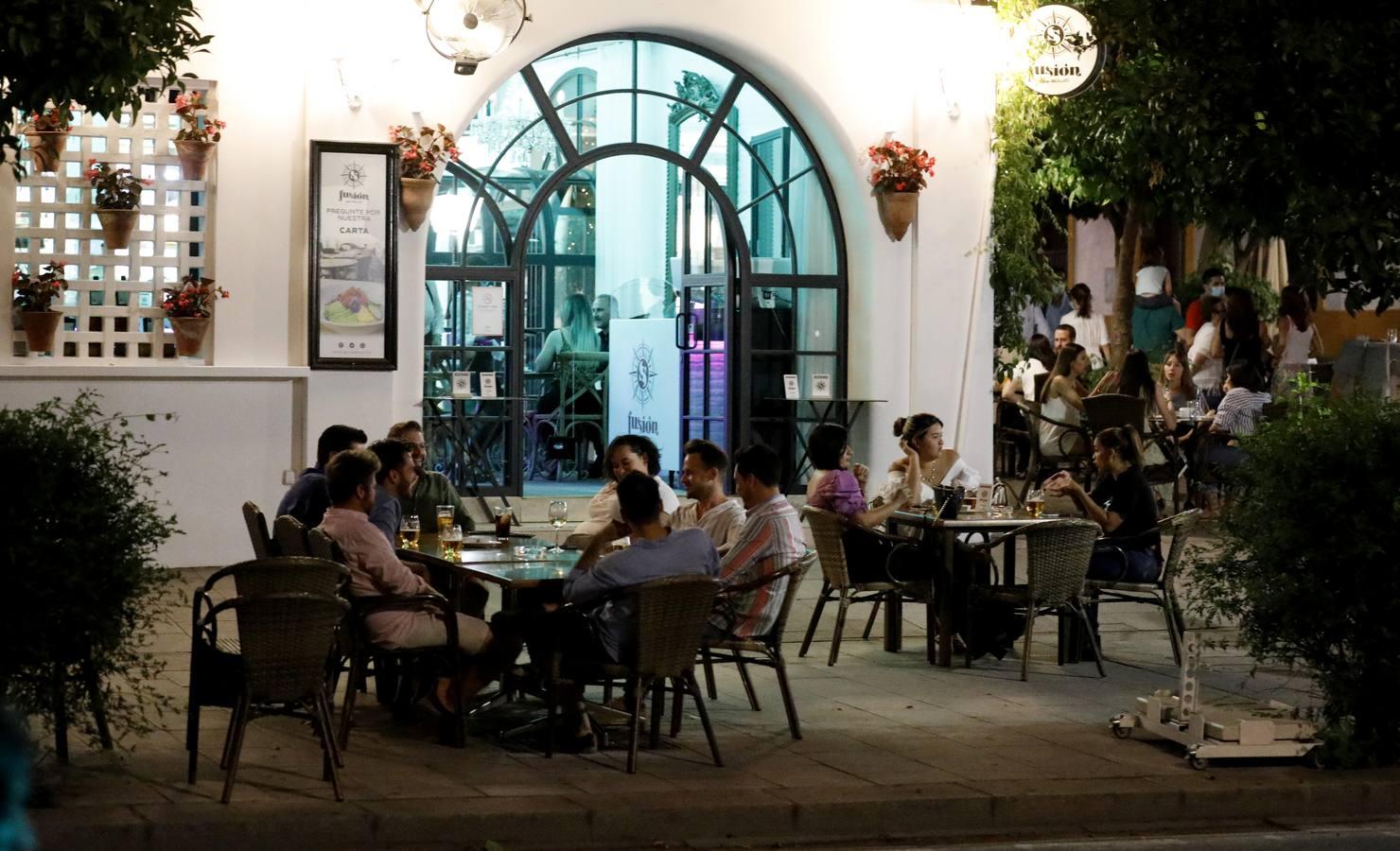 El ambiente de la desescalada en las terrazas de la Ribera de Córdoba, en imágenes