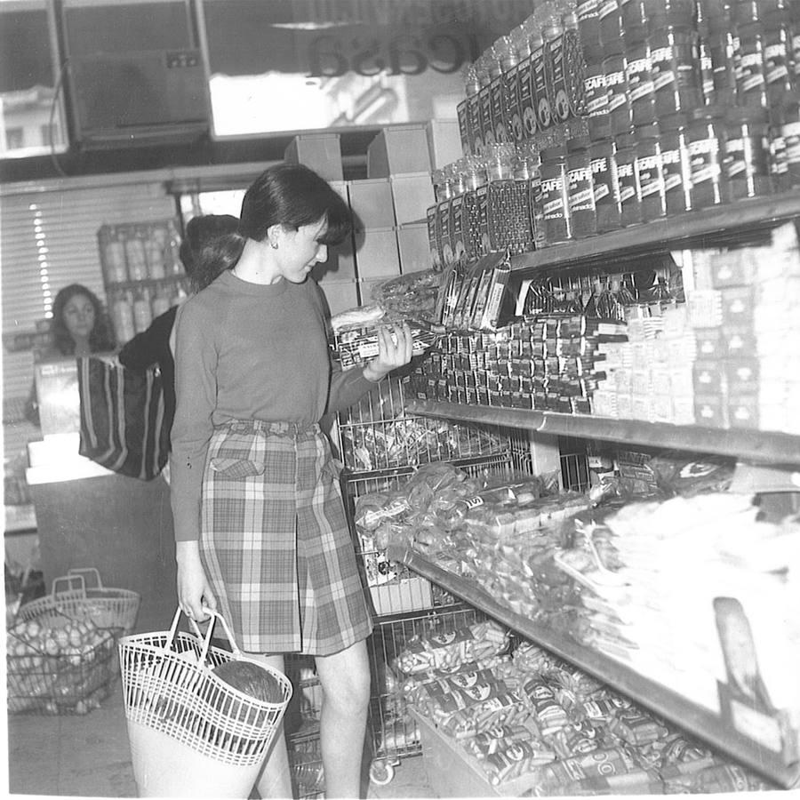 Así eran los primeros supermercados de Sevilla