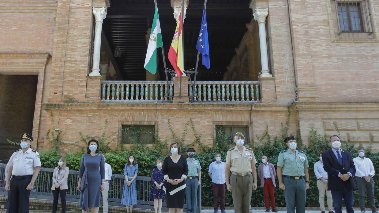 Fin del luto oficial | Minuto de silencio en Sevilla por las víctimas del Covid-19