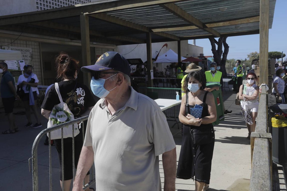 Reabre el mercadillo ecológico de Los Toruños con medidas de seguridad