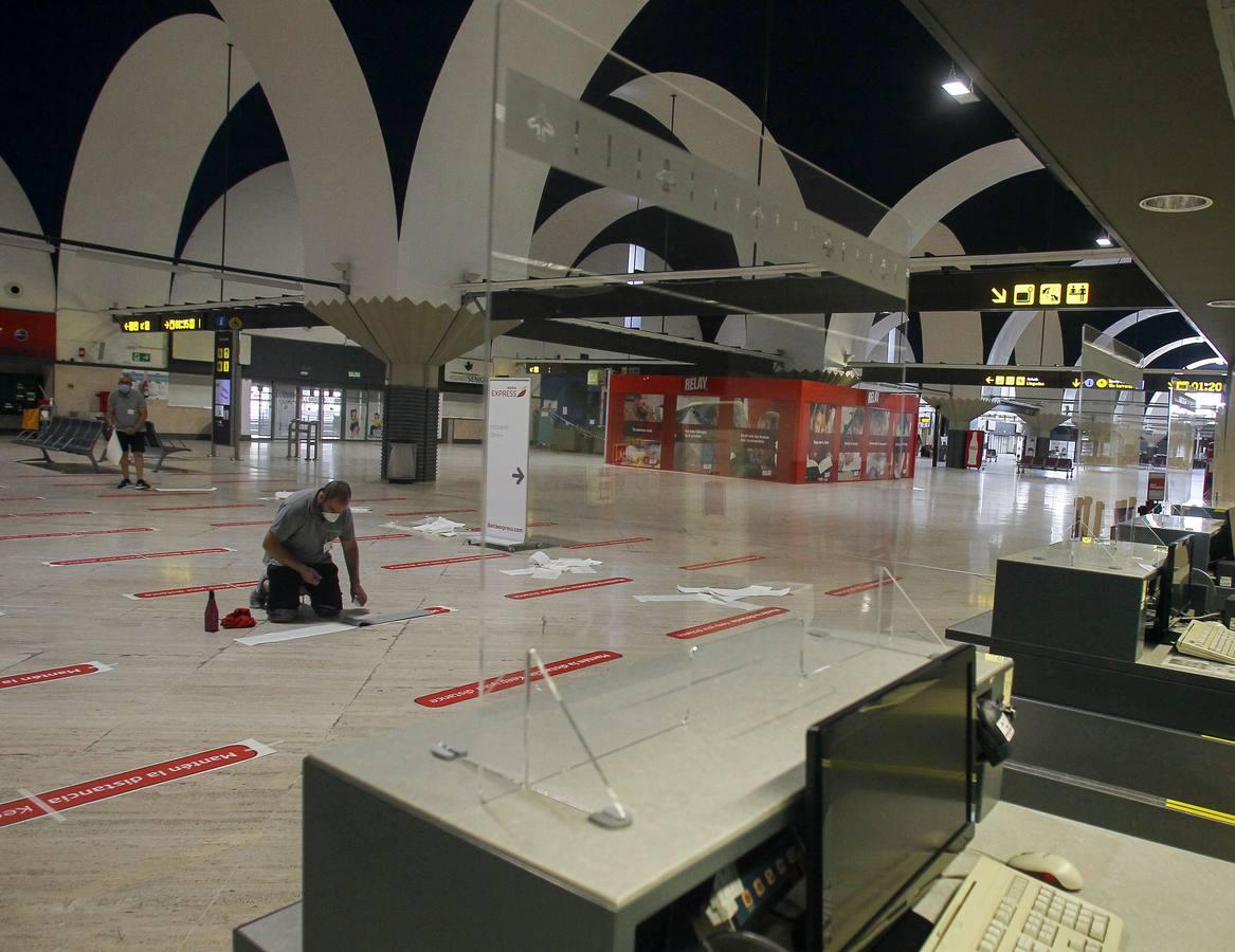 El aeropuerto de Sevilla toma medidas contra el coronavirus