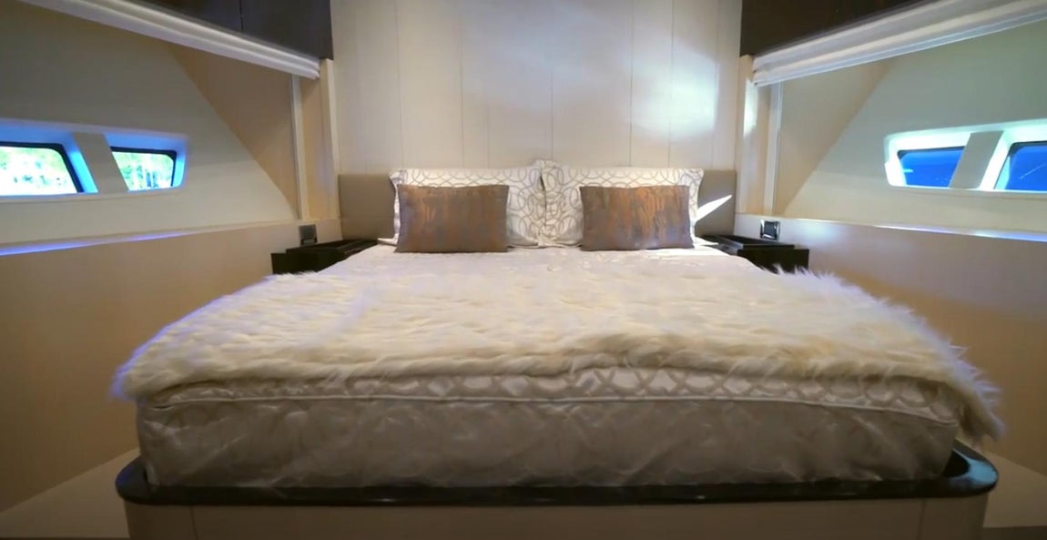 Camarotes amplios. Los camarotes no tienen nada que envidiar a las suites de los hoteles, con amplias y cómodas camas y baño propio.