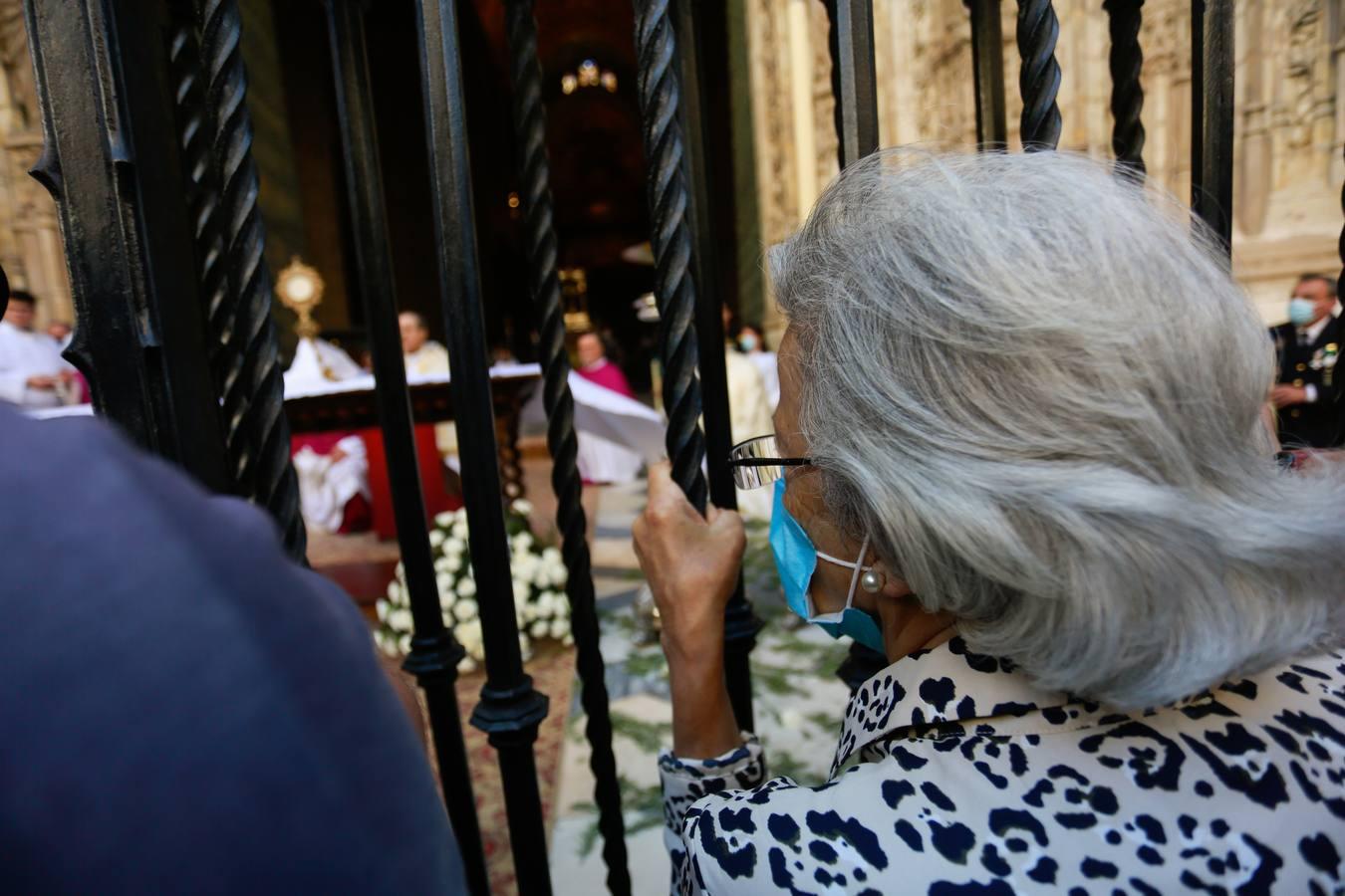 Procesión claustral del Corpus en la Catedral