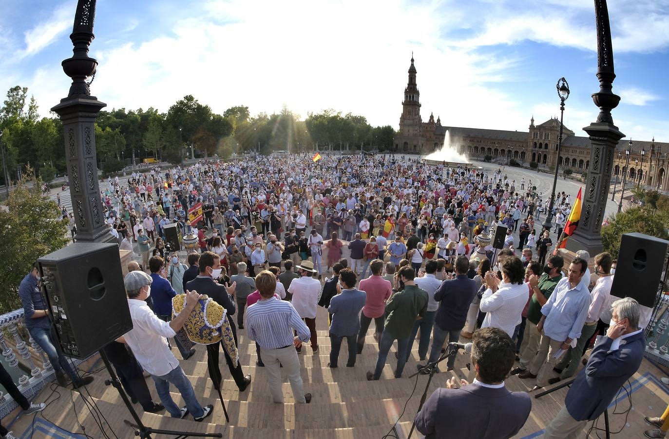 En imágenes, paseo taurino reivindicativo por las calles de Sevilla