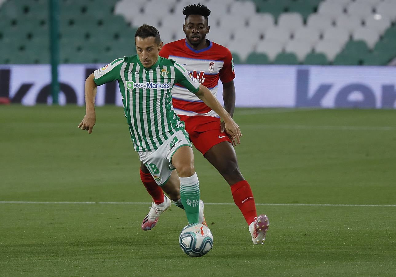 En imágenes, el Betis-Granada en el Villamarín