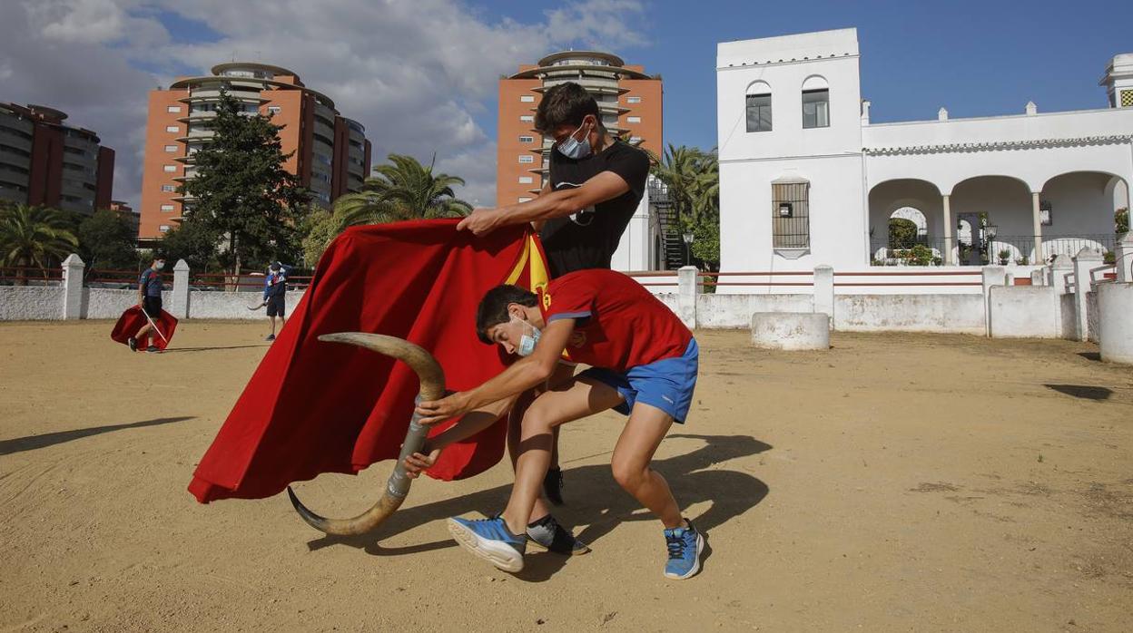 La Escuela Taurina de Sevilla retoma su actividad