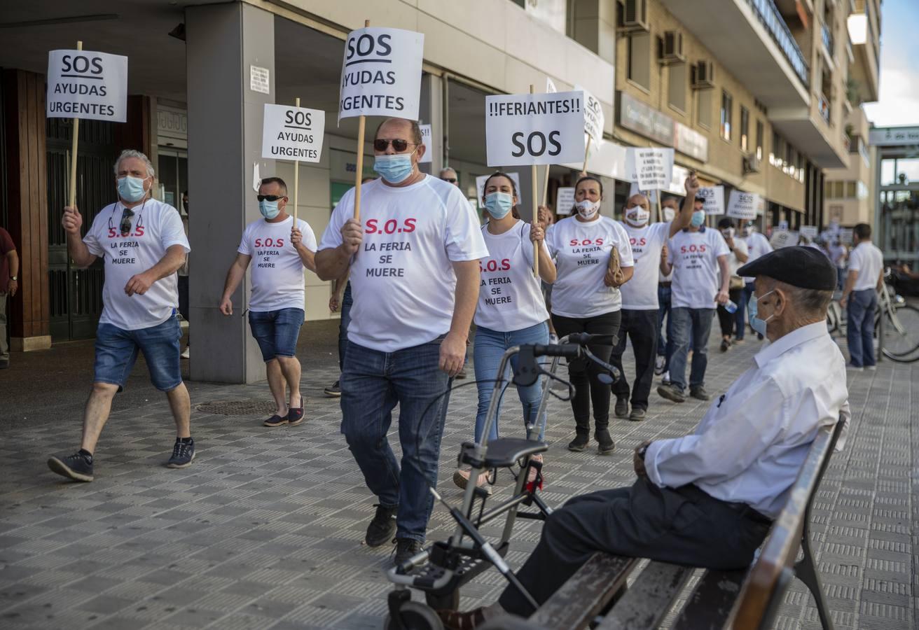 Los feriantes continúan con sus protestas en Sevilla