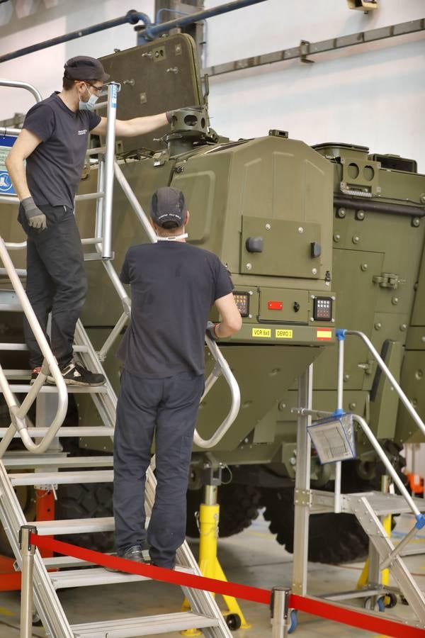 La fábrica de Santa Bárbara en Alcalá exhibe sus carros de combate