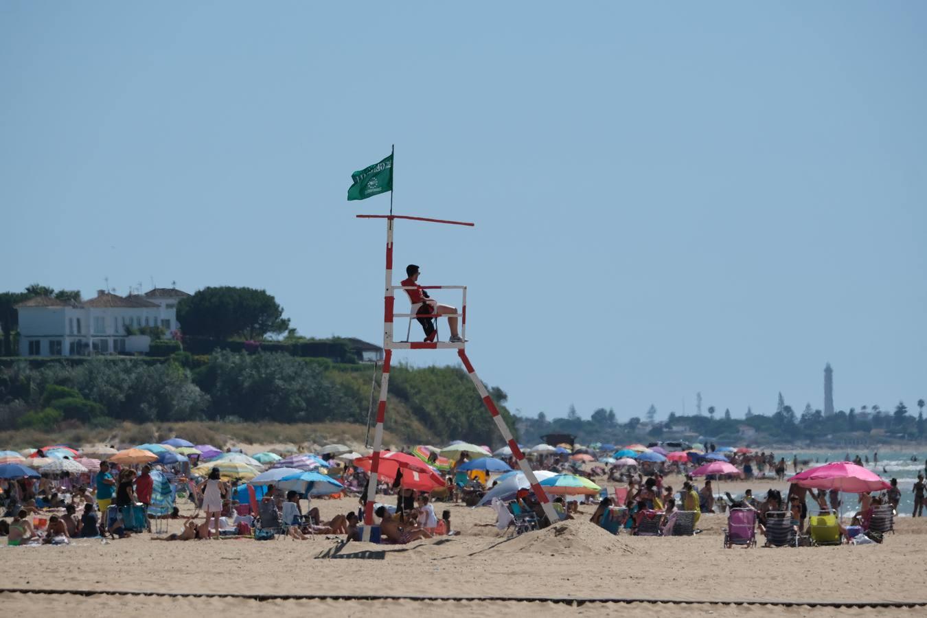 Tranquila jornada de playa en Sanlúcar de Barrameda