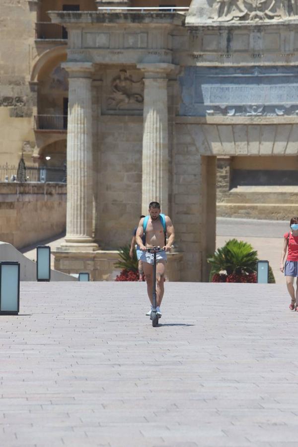 El tiempo en Córdoba: imágenes del primer día a 40 grados