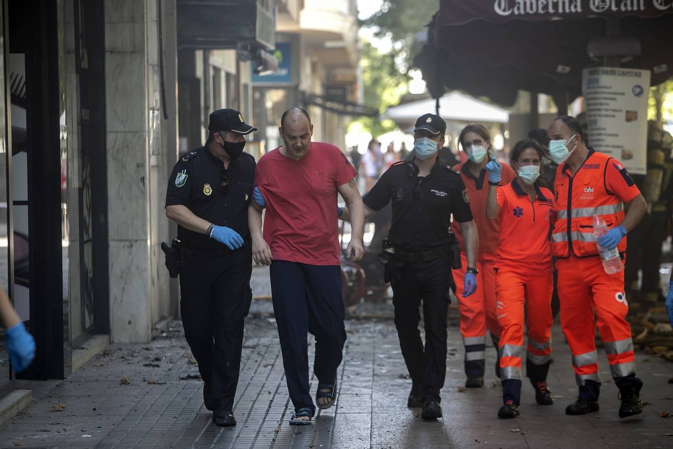 En imágenes, el peligroso incendio en el centro de Córdoba