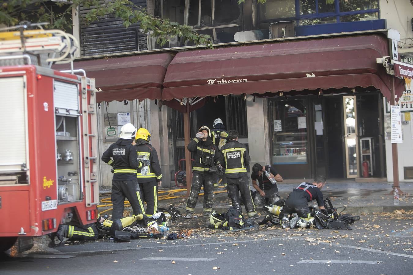 En imágenes, el peligroso incendio en el centro de Córdoba