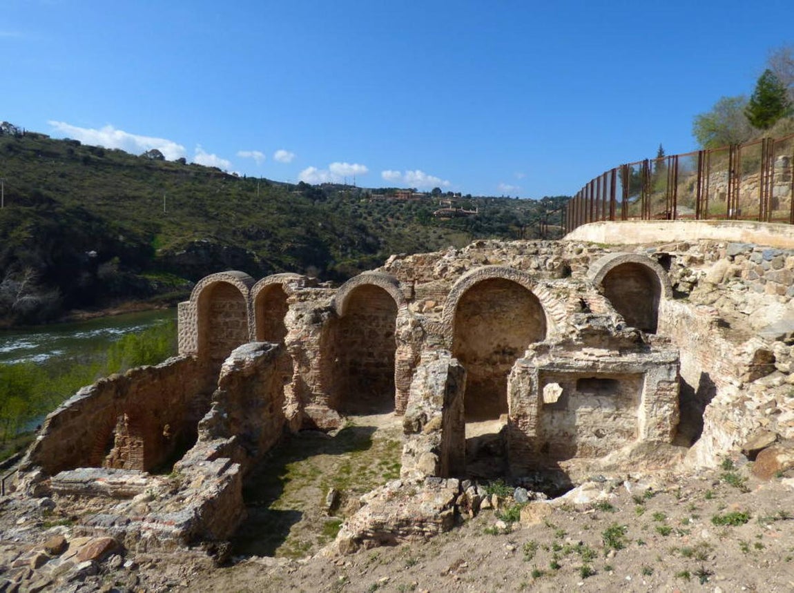 Antiguos baños árabes de Tenerías tras la rehabilitación de 2002. FOTO RAFAEL DEL CERRO. 