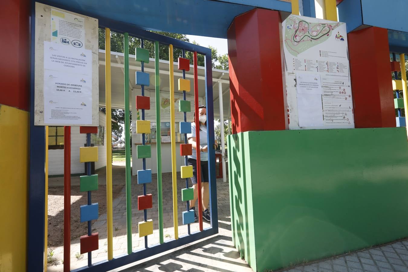 La reapertura de los parques infantiles y la Ciudad de los Niños de Córdoba, en imágenes