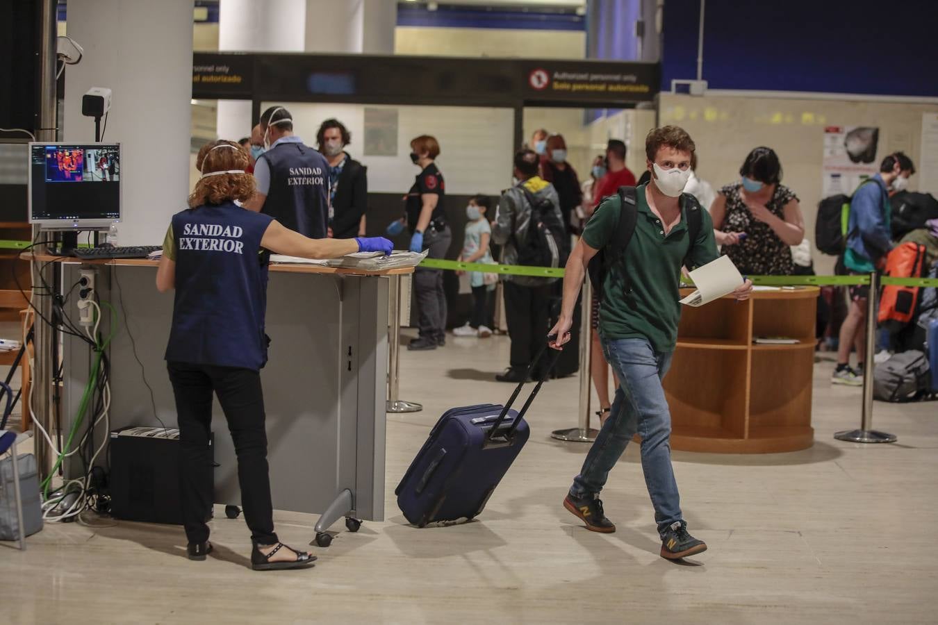 El aeropuerto de Sevilla llegará ya a los cien vuelos diarios en el arranque del mes de julio