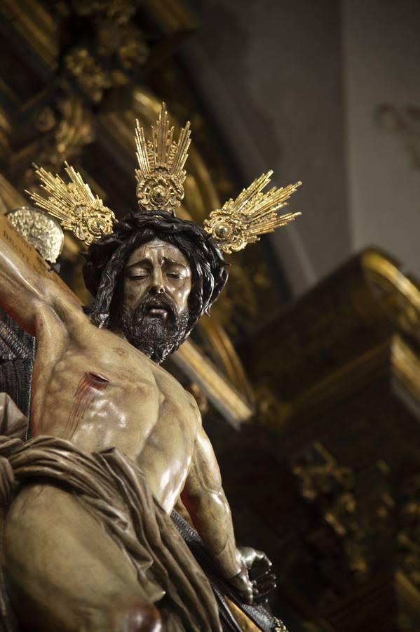 Los titulares del Buen Fin, en el altar mayor de San Antonio de Padua