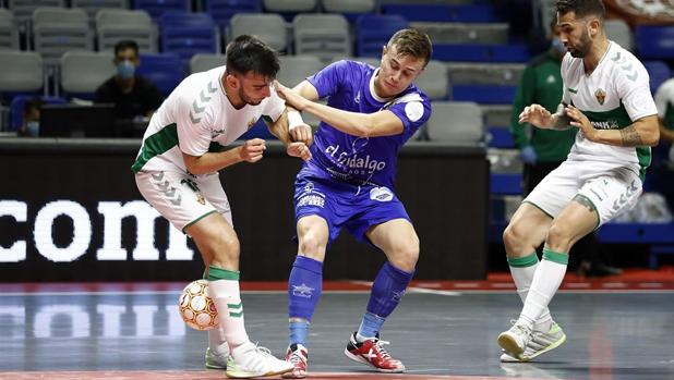 2-5: El Manzanares se deja remontar un 0-2 por el Elche y se queda sin final