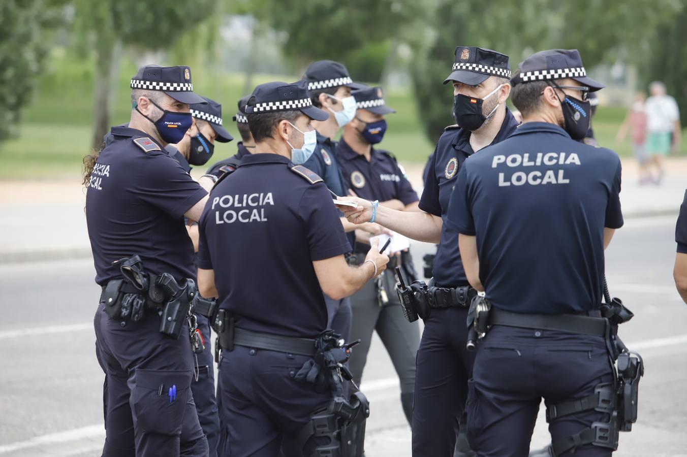 La protesta #Salvarelautocar de Córdoba en imágenes