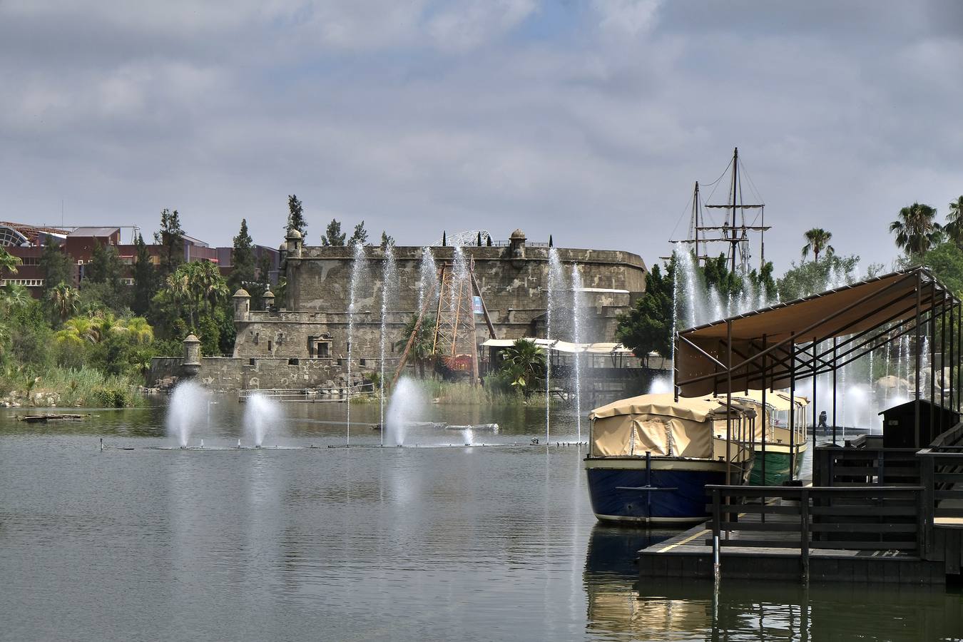 Sevilla: en imágenes, Isla Mágica se prepara para su apertura