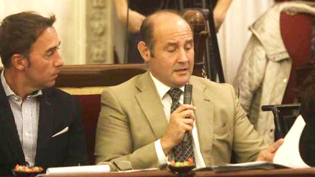 Actos en lugar de quejas vacías