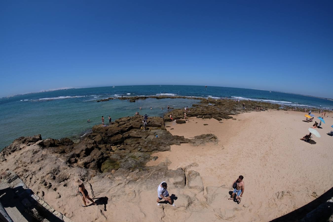 Ambiente en las playas del Puerto de Santa María