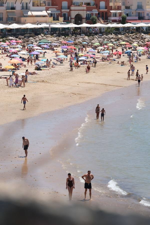 Ambiente en las playas del Puerto de Santa María
