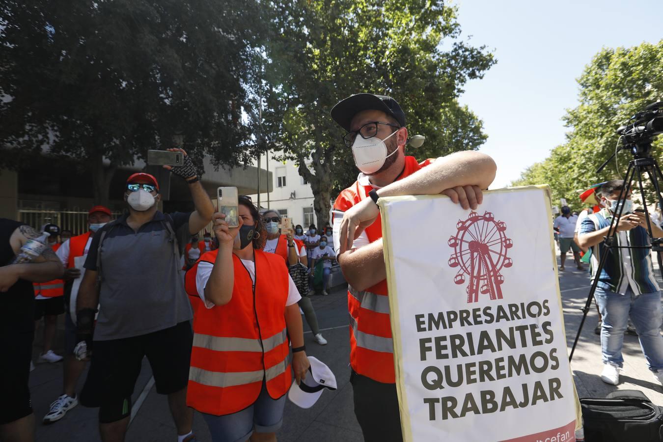 La protesta de los feriantes, en imágenes