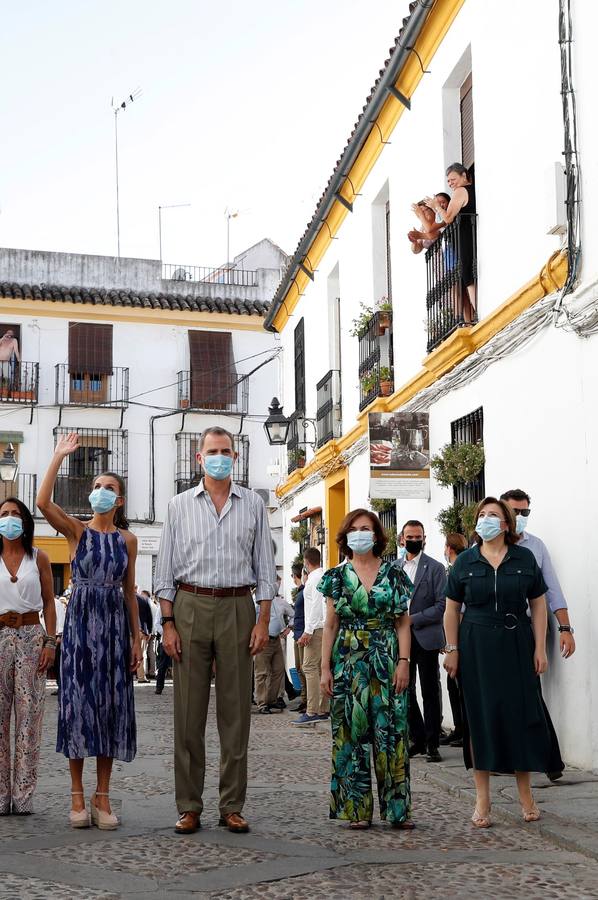 La visita de los Reyes a los Patios de Córdoba, en imágenes