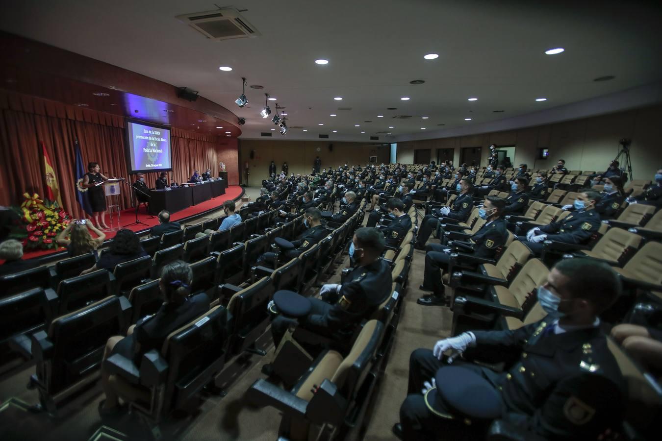 Sevilla acoge la jura de nuevos policías nacionales