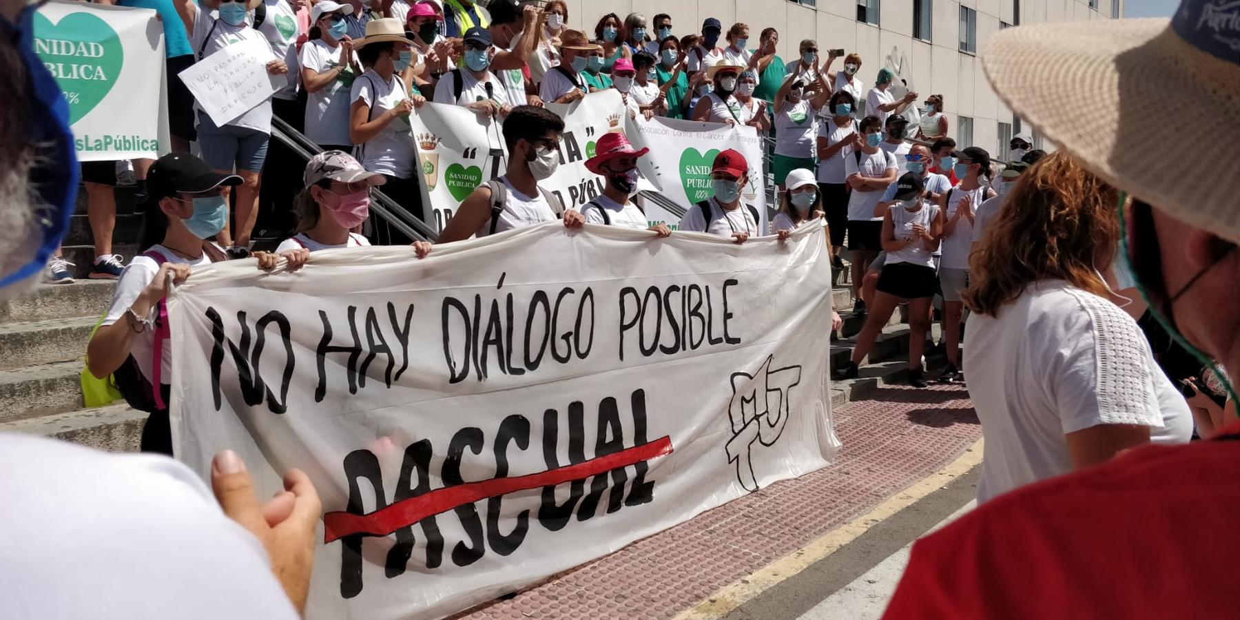 FOTOS: De Trebujena a Jerez a pie por una sanidad pública digna