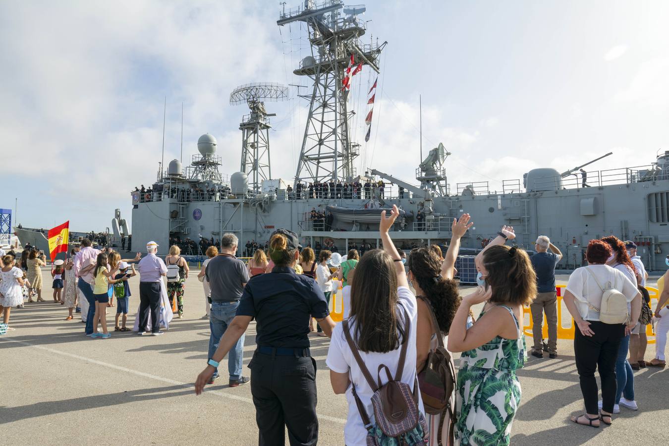 Fotos: el regreso de la fragata Numancia, en imágenes
