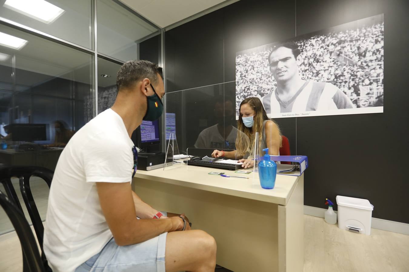 El inicio de la campaña de abonos del Córdoba CF, en imágenes