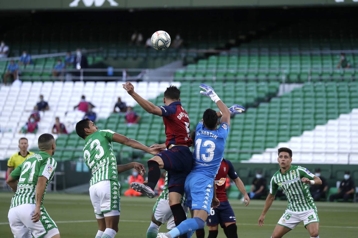 En imágenes, el encuentro entre el Betis y el Osasuna en el Benito Villamarín