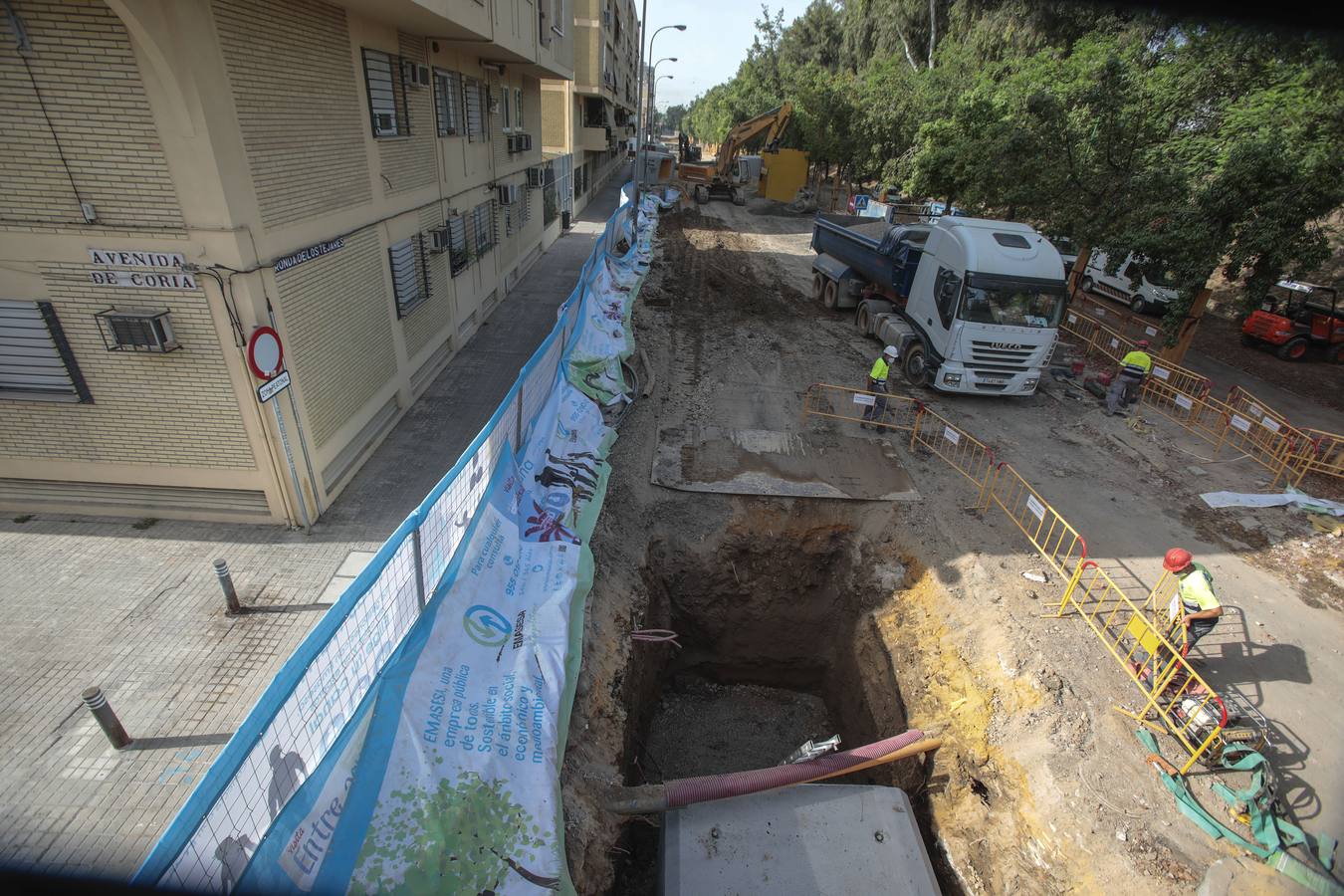 En imágenes, la construcción del colector de la Ronda de Tejares